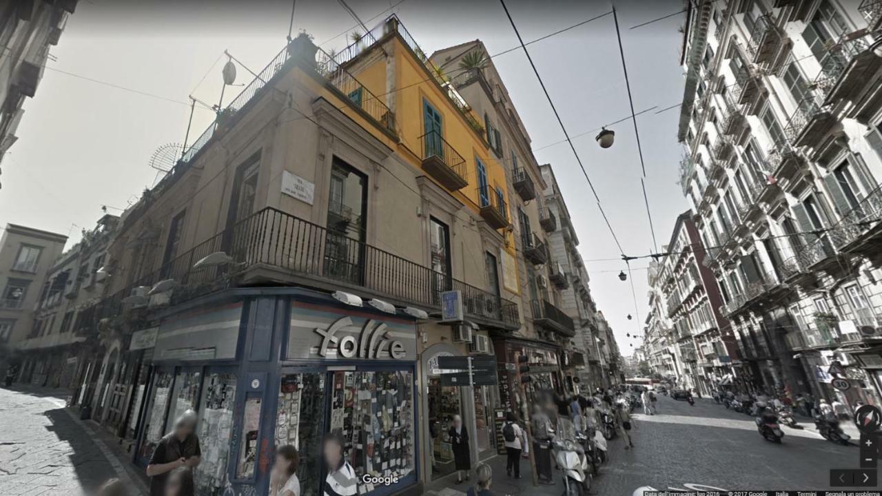 Casa Beatrice, Appartamento Nel Centro Di Napoli Neapel Exterior foto