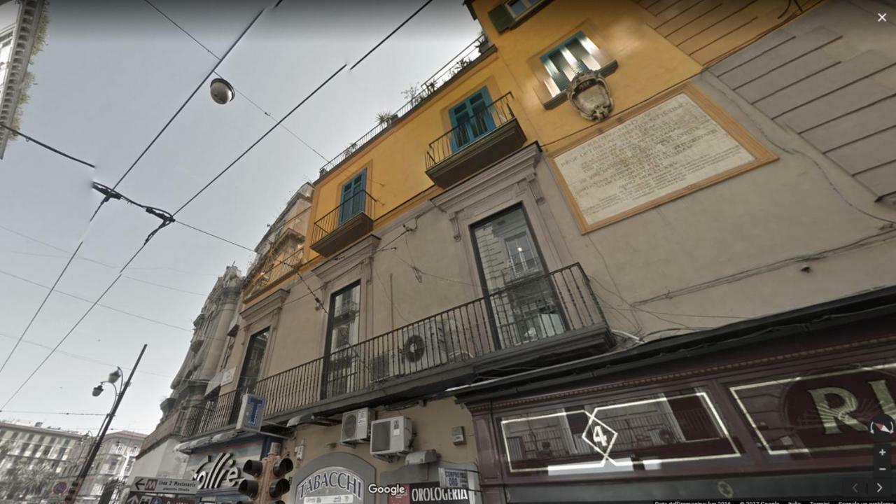 Casa Beatrice, Appartamento Nel Centro Di Napoli Neapel Exterior foto